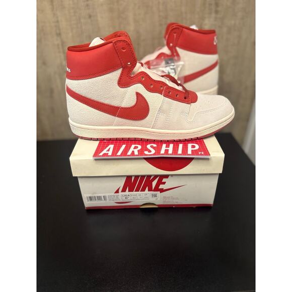 Jordan Other - NEW SZ 8.5m - Jordan Air Ship PE SP - White/Red